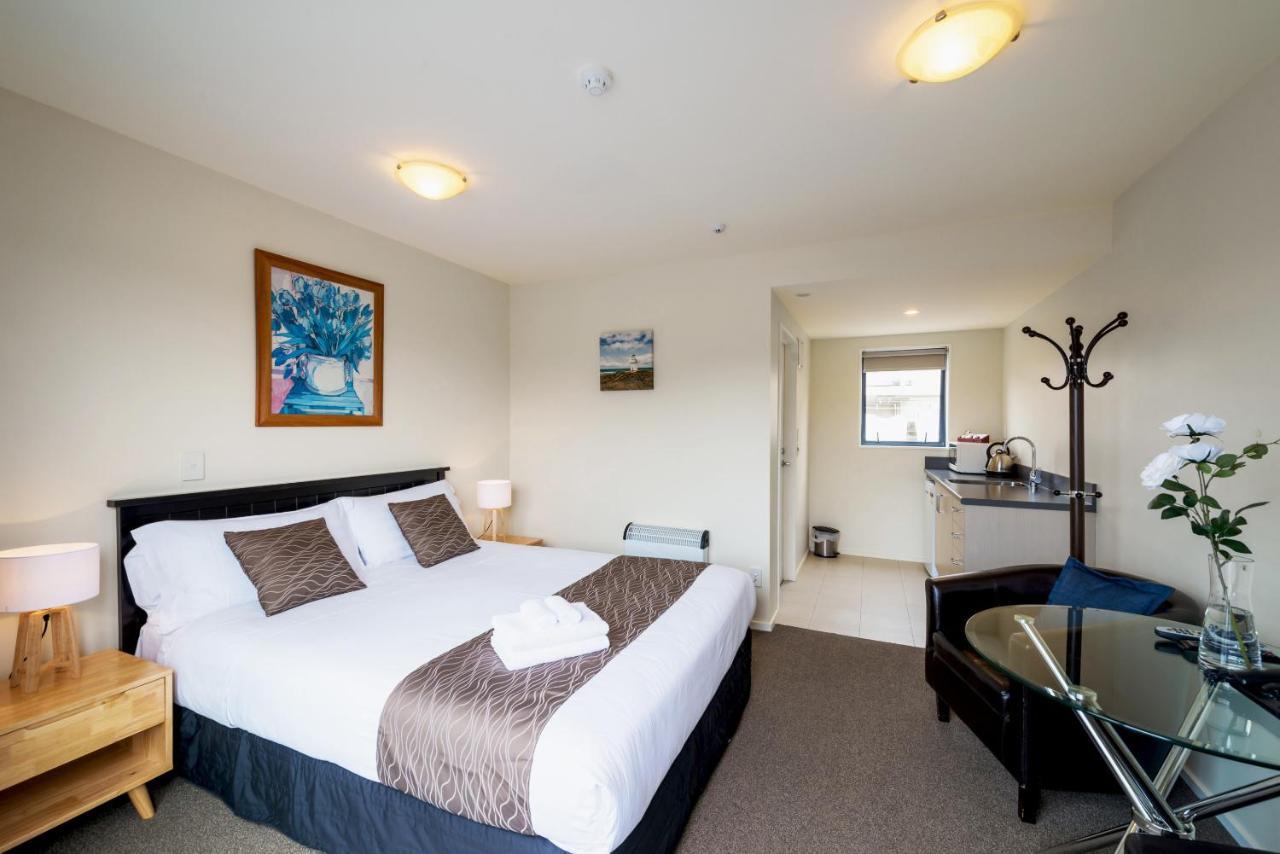 123 Motel Christchurch Extérieur photo