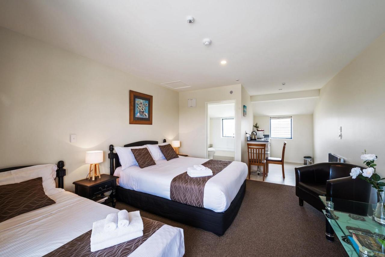 123 Motel Christchurch Extérieur photo